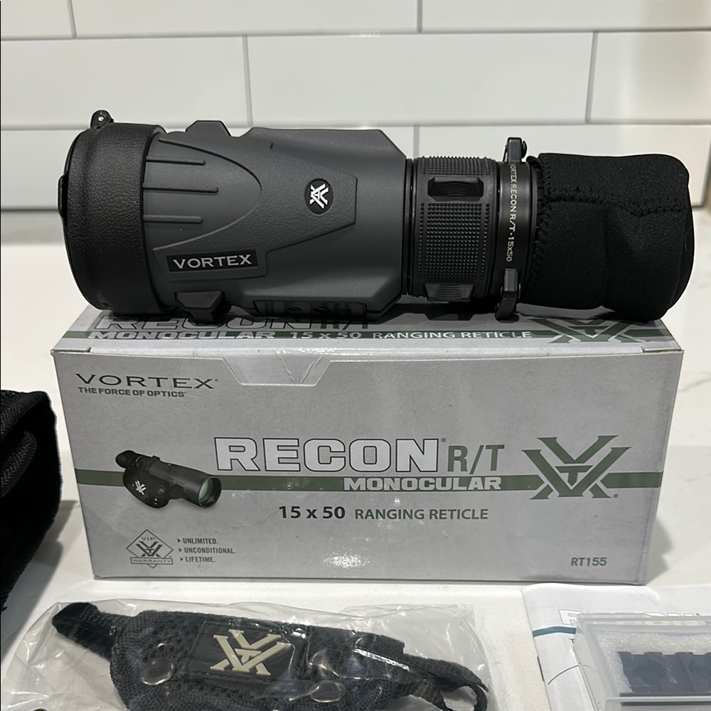 Recon R/T Monocular - Black